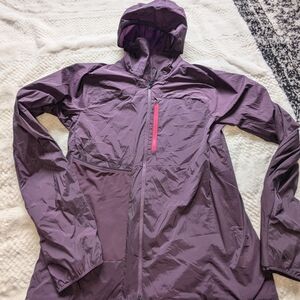 Peak Performance Women's Plum Ski Jacket with Pink Accent